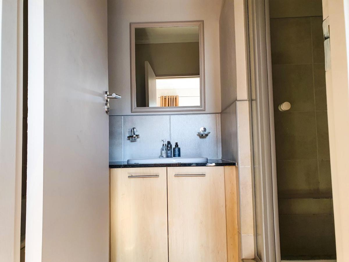 יוהנסבורג Westpoint Sandton Skyline Apartment מראה חיצוני תמונה